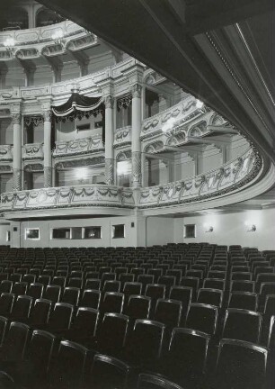 Opernhaus, Semperoper, Zweites Dresdner Hoftheater
