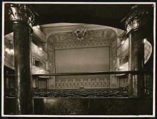 Landestheater, Linz: Ansicht Zuschauerraum und Bühne