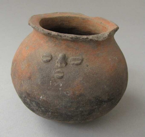 Clay vessel