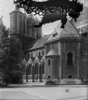 Braunschweig. Dom (1173 begonnen). Ansicht von Südosten