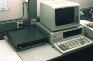 IBM PC mit Netzanbindung an LRZ-München