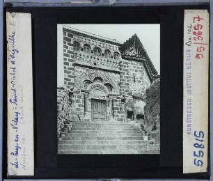 Le Puy-en-Velay, Saint-Michel d'Aiguilhe : Portal