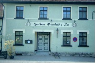 renovierte Fassade des Gasthofes Barchfeld