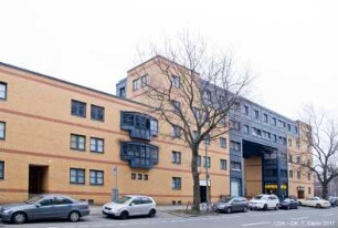 Tor- und Stadthäuser an der Lützowstraße / Mehrfamilienhaus; Berlin, Mitte