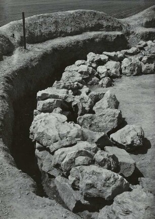 Bronzezeitliches Hügelgrab, Lausitzer Kultur