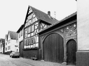 Münzenberg, Borngasse 8, Borngasse 10