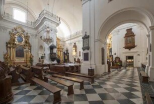 Katholische Kirche zum Heiligen Kreuz, Warschau, Polen