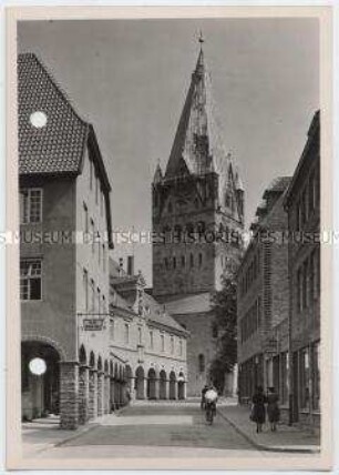 Soest, Rathaus und St.-Patrokli-Dom