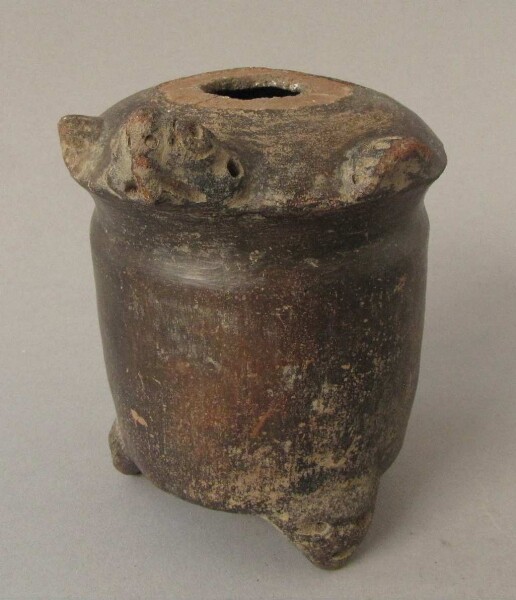 Clay vessel