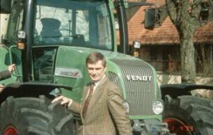 Fotografie: Traktor, Standardtraktor, Arbeitsplatz, Arbeitskraft