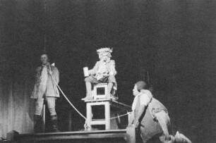 Szenenbilder aus "Das verlorene Gesicht" von G. Weisenborn, Regie H. Lietzau, mit C. Raddatz u.a., Schloßparktheater Berlin, Uraufführung 20.04.1956