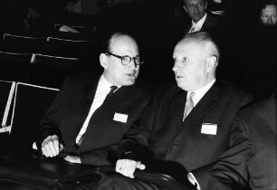 16. Tagung 1966 Mediziner; Im Vortragsaal: M. v. Ardenne, W. Bladergroen
