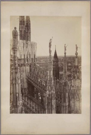 Mailand: Strebepfeiler und Fialen des Doms