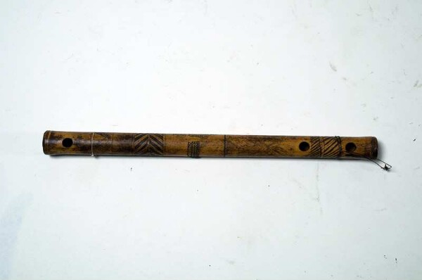 Single transverse flute