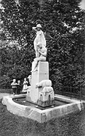 Leipzig: Schäferbrunnen im Albertpark