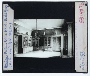 Berlin, Ordenspalais (Prinz-Karl-Palais) : Bibliothek