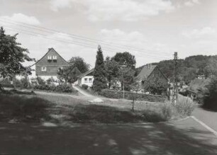 Wohnhaus : Wohnhäuser (Nr. 19: 1. H. 19. Jh., Nr. 17: 2. H. 19. Jh.)