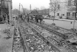 Erneuerung der Straßenbahngleise am Festplatz