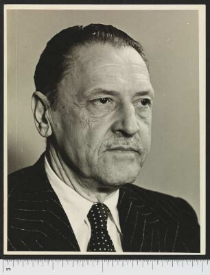 Porträtaufnahme William Somerset Maugham