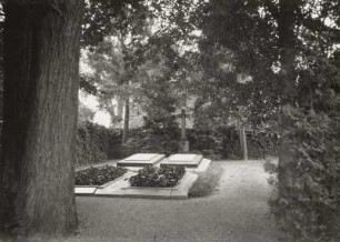 Grabstätte der Fürsten von Reuß : Jänkendorf, Friedhof, Grabstätte der Fürsten von Reuß