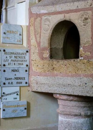 Frankreich. Auvergne. Allier. Saint Menoux. Kirche. 12 Jahrhundert. Sarkophag Saint. Menoux. 13 Jahrhundert. Debredinoire