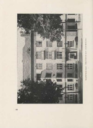 Treptower Park. Teilansicht mit Haupteingang