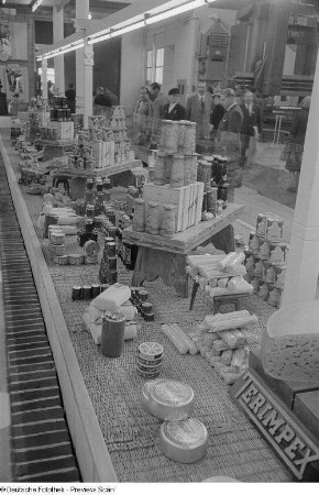 Messestand mit Lebensmitteln