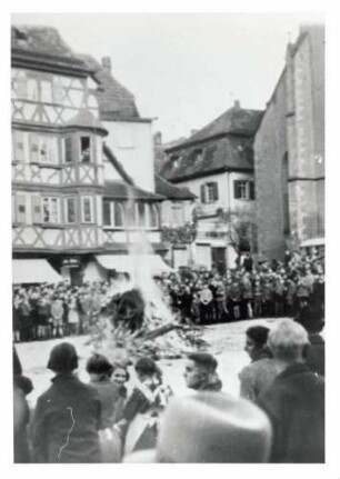 Mosbach, MOS; Reichspogromnacht, Verbrennung der Synagogeneinrichtung