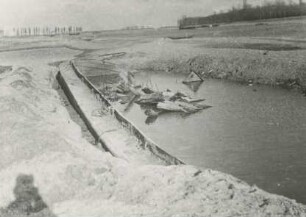 Räumung der Kriegsbrücke Rheindürkheim/Rhein