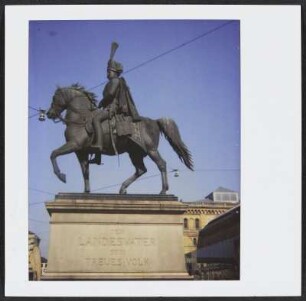Ernst-August-Denkmal am Hauptbahnhof Hannover