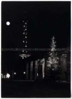 Berlin, Funkturm bei Nacht
