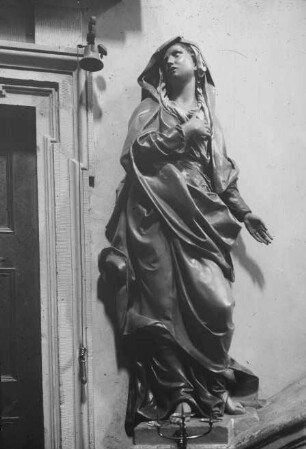 Bamberg, St. Michael, Klagende Maria. Antonio Bossi