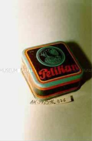 Blechdose für Kopierband? "Pelikan Olympia 13 mm"