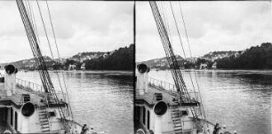 Hamburg-Blankenese. Stadtteilansicht über die Elbe von Südosten