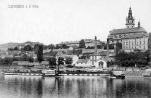 Leitmeritz. Blick auf die Elbe mit Dampfer "Bastei" zum Burgberg mit Dom