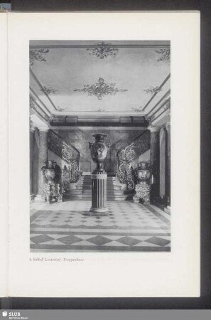 8. Schloß Linderhof. Treppenhaus