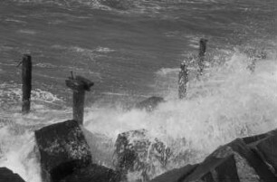 Hiddensee: Kinder beim Baden, Landschaften, Meeresaufnahmen : Gischt