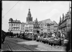 Niederlande, Nijmegen. Markttreiben