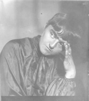 Porträt Susanna Cassel (1896-1976; Kunsthandwerkerin)