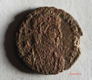 Römische Münze, Nominal Maiorina, Prägeherr Constantius II., Prägeort Lyon, Original