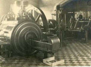 Neukieritzsch-Lobstädt. Tagebau Viktoria. Brikettfabrik. Stromerzeuger