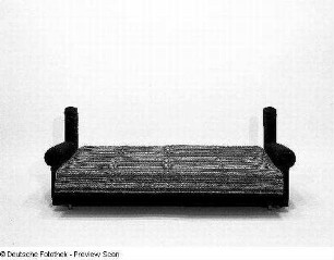 Sofa (Dreisitzer)