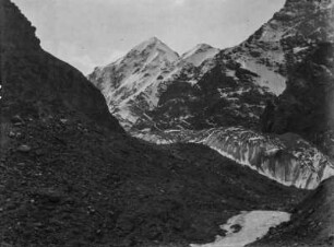 Gletscher : Vermutlich Teile eines Gletschers im Tian Shan Hochgebirge