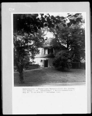 Ehemaliges Wasserschloss des Grafen von Hanau — Wehrturm