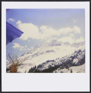 Blick von Lech am Arlberg auf die Alpen