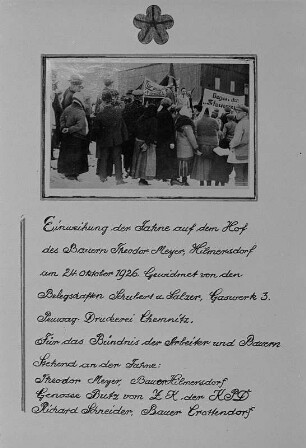 Erinnerungsblatt an die Weihe der "Bauernfahne" (auch Bündnisfahne) in Hilmersdorf 1926, "Für das Bündnis der Arbeitern mit den Bauern" : Erinnerungsblatt an die Weihe der "Bauernfahne" (auch Bündnisfahne) in Hilmersdorf 1926, "Für das Bündnis der Arbeitern mit den Bauern"