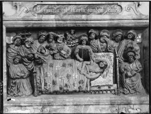 Engen Stadtkirche Maria Himmelfahrt Steinskulptur Marias Tod (16. Jahrhundert)