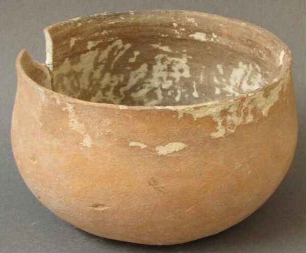 Clay vessel