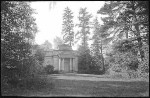 Waldenburg. Park Grünfeld