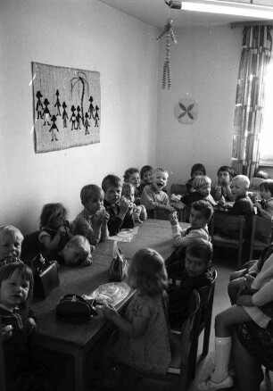 Kindergarten der Arbeiterwohlfahrt in der Obdachlosensiedlung Kleinseeäcker.